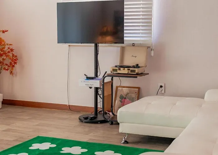 Apartamento 3Br & 5Beds & 2Baths 명동버스2정거장 해방촌5분 남산타워 800M 8인가능