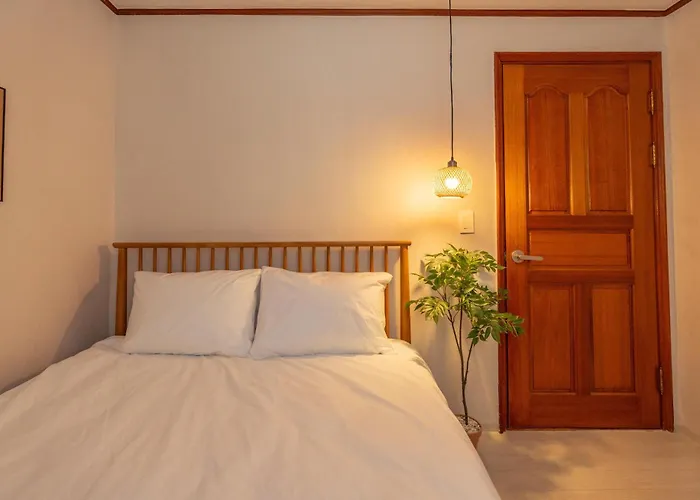 3Br & 5Beds & 2Baths 명동버스2정거장 해방촌5분 남산타워 800M 8인가능 Apartamento